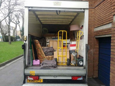 Environmental friendly skip hire practices